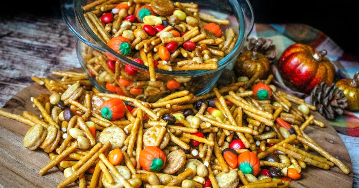 Trick or Treat Trail Mix