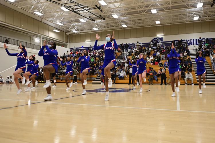 Grace Snell Middle boys, Creekland Middle girls win middle
