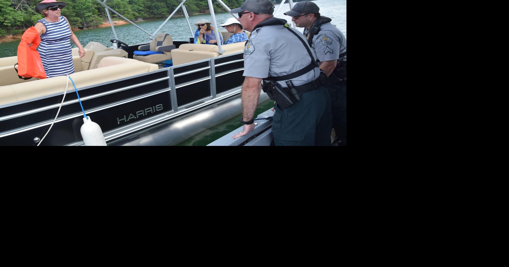 Person Pontoon Fishing Boat Boats By Owner Marine Sale, 56% OFF