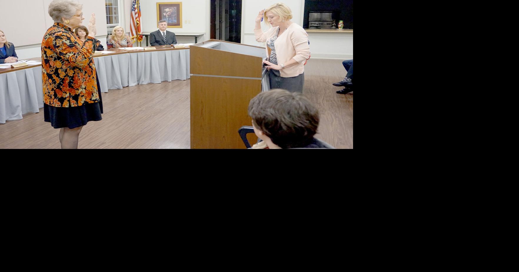 Grayson mayor, councilwoman take oath for another term | Grayson ...