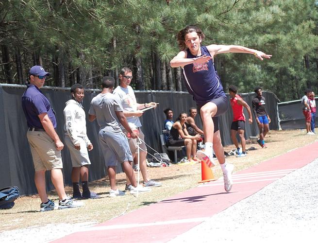 Region 6AAAAAAA Track and Field Championships, Day 1 Multimedia