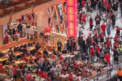 Mercedes Benz Stadium Going To Complete Cashless Transactions