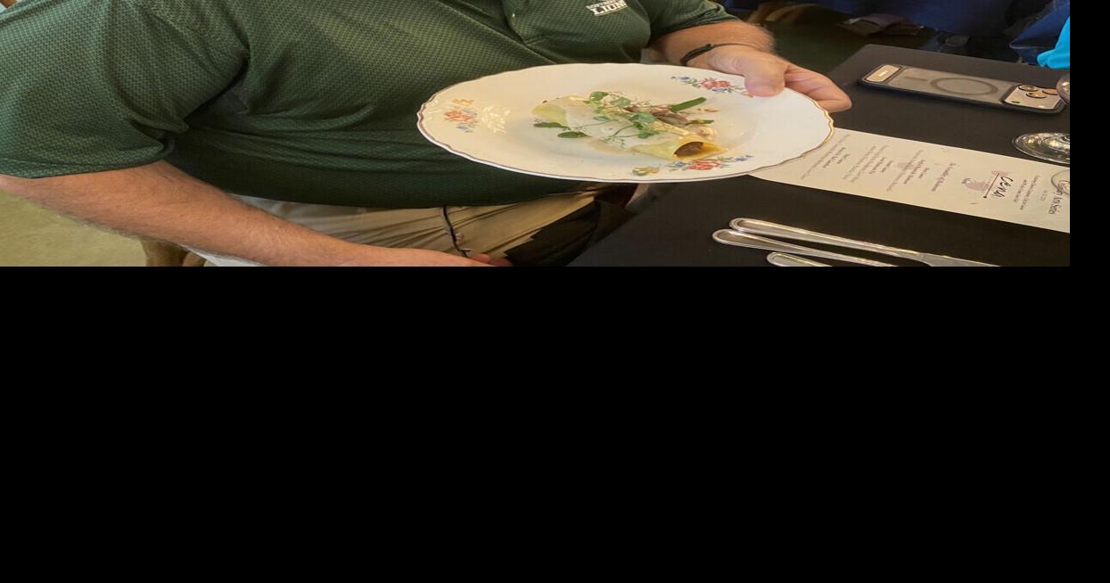 Cena serves the art of mushrooms