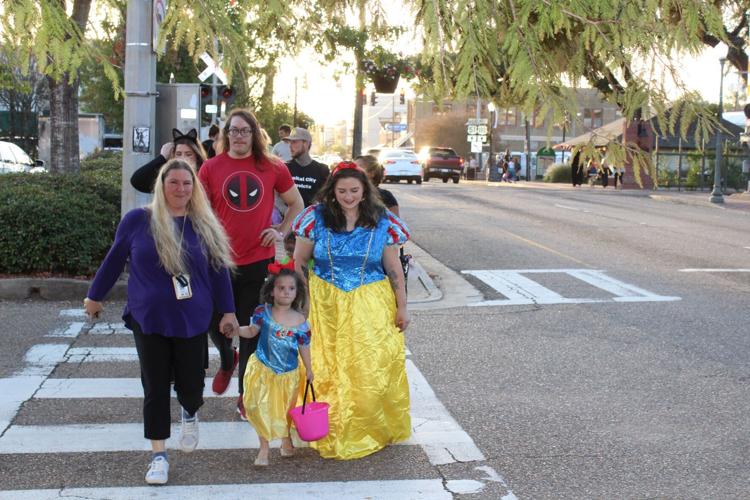 TRICK OR TREAT IN DOWNTOWN HAMMOND News
