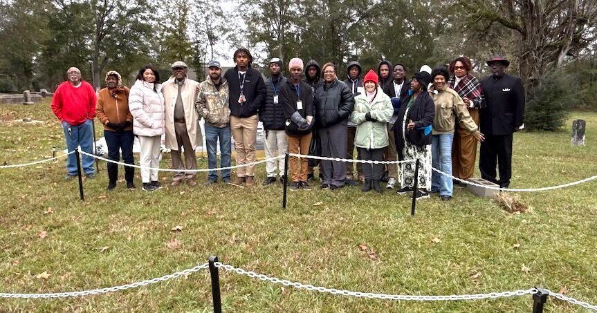 Educators, students honor victims of Kentwood train crash