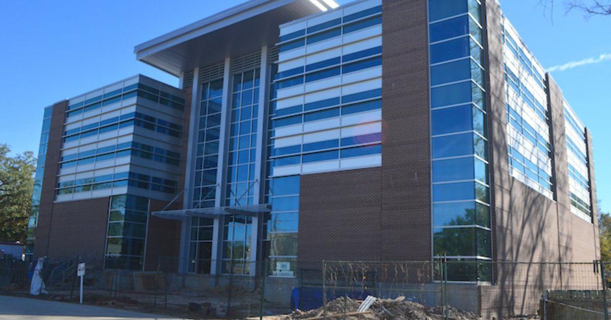 First Guaranty Bank In Amite La First Guaranty Bank expands into new building | News | hammondstar.com