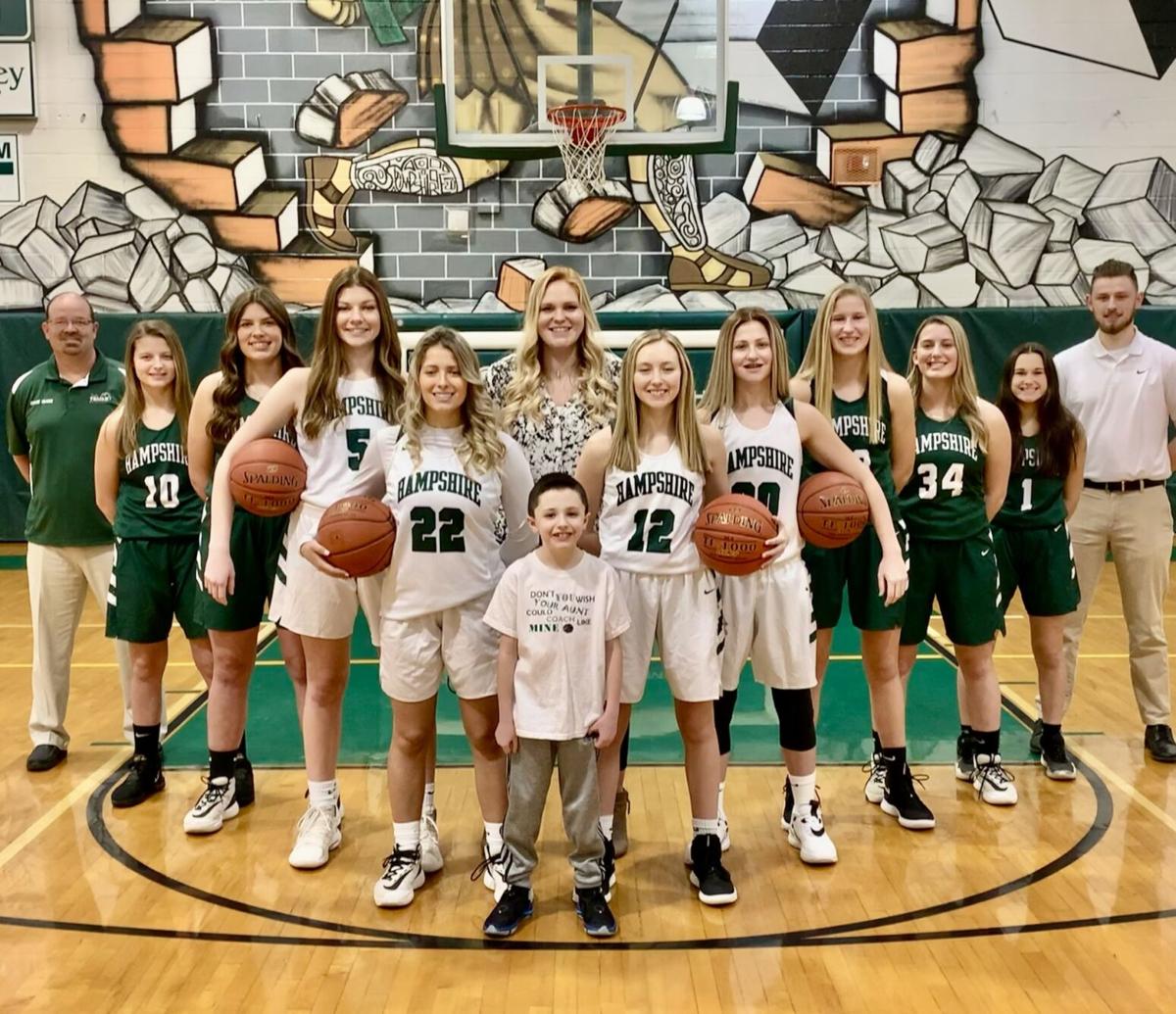 HHS Girls Basketball Team Photo