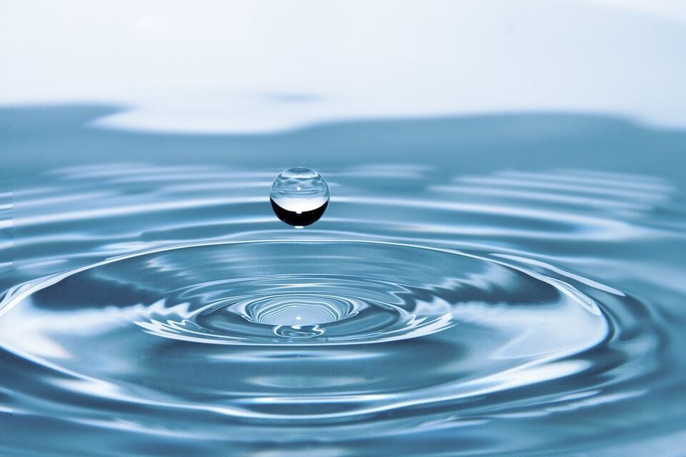 Meta: Hyperion requires little water