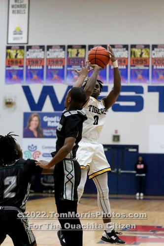 Neville vs Carroll Boys Basketball