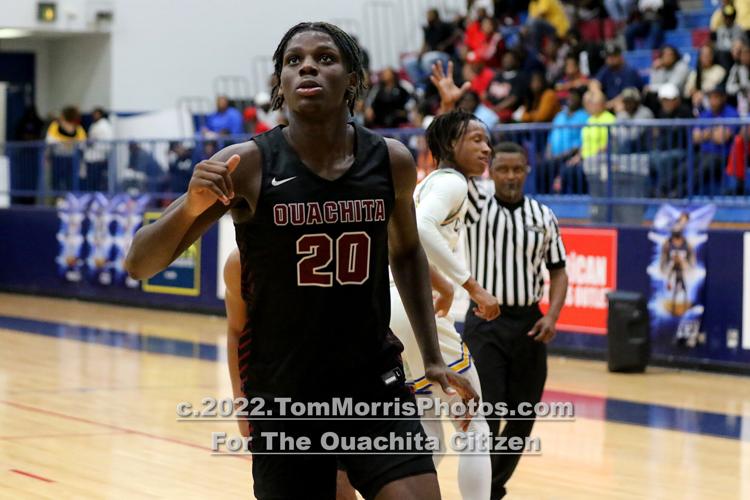 Carroll vs Ouachita boys basketball