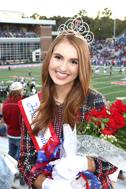 Cobb crowned 2019 La Tech Homecoming Queen