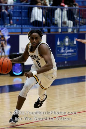Neville vs Carroll Boys Basketball