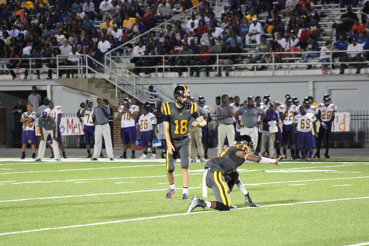 Neville Deflates Wossman 53 13 High School Football Hannapub Com