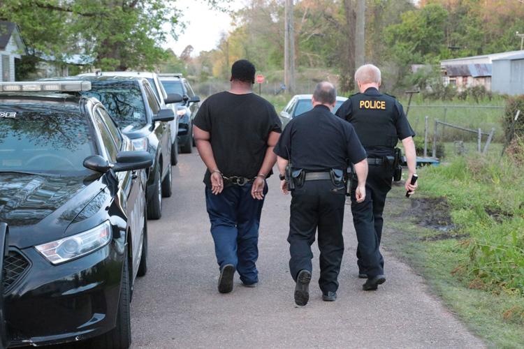 Parish drug raid nets 13 arrests The Concordia Sentinel