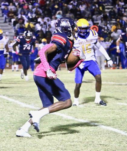 Patriots fall to Bulldogs