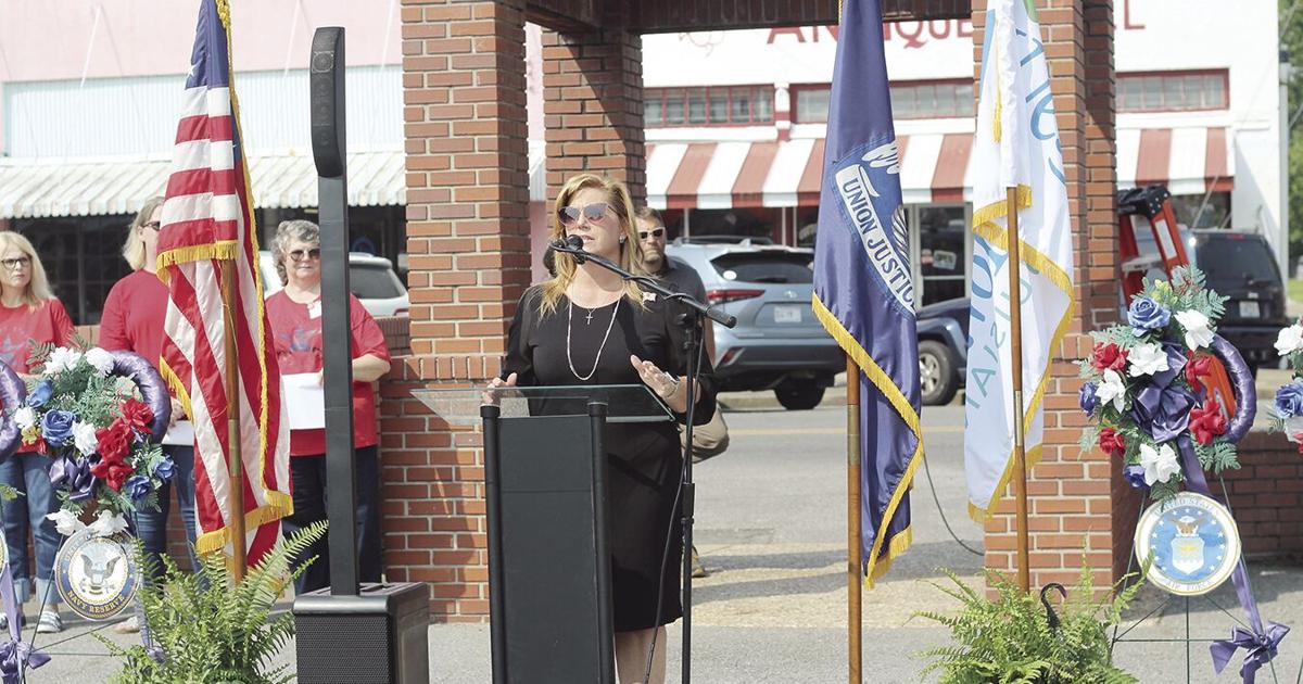 WM honors fallen veterans with bell ringing ceremony | Local/State ...