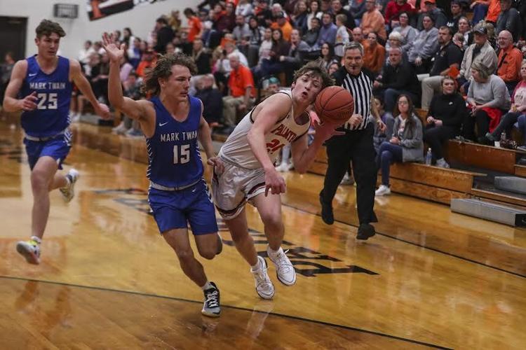 Palmyra races out to fast start in win over Mark Twain Sports