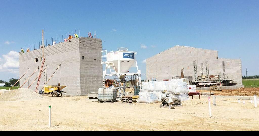 Walls rising at new Ralls County Elementary School Article