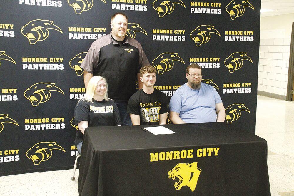 Cody Wagner signs with Iowa Wesleyan for track Sports