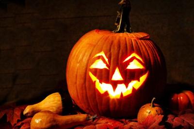 Jack-o-lantern Pumpkin Carved Pumpkin Lit Halloween