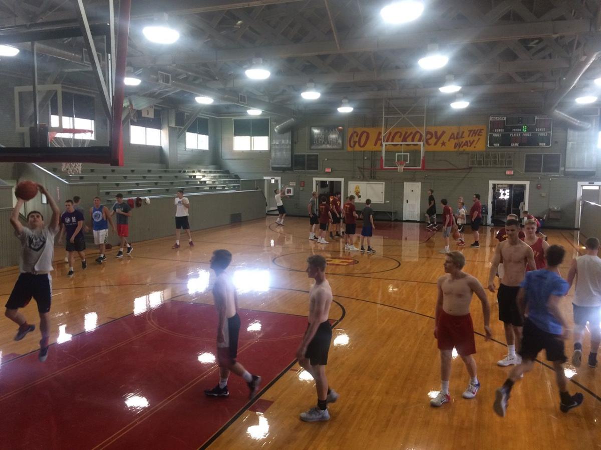 Adams Central Plays Hoops In The Hoosier State Sports Hastingstribune Com