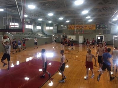 Adams Central Plays Hoops In The Hoosier State Sports