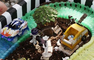 Nascar Drives Fairy Garden Wagon Design News Hastingstribune Com