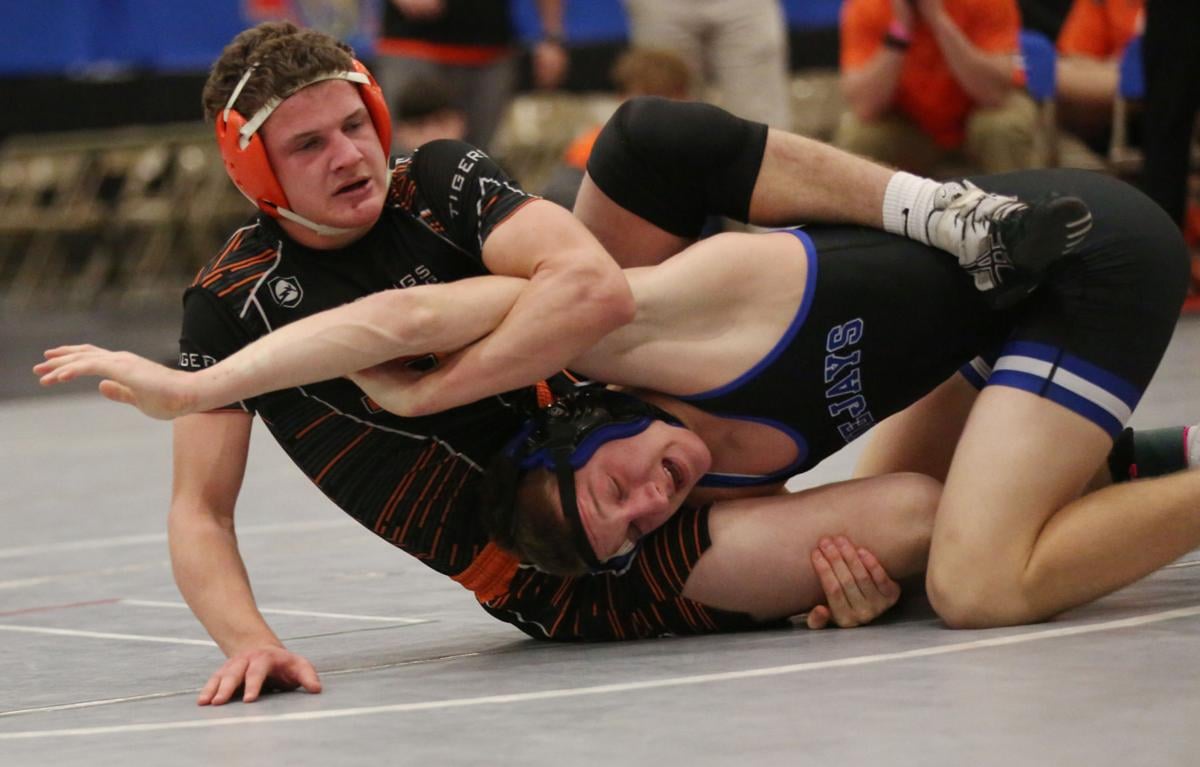 Hhs Wins First State Duals Wrestling Championship