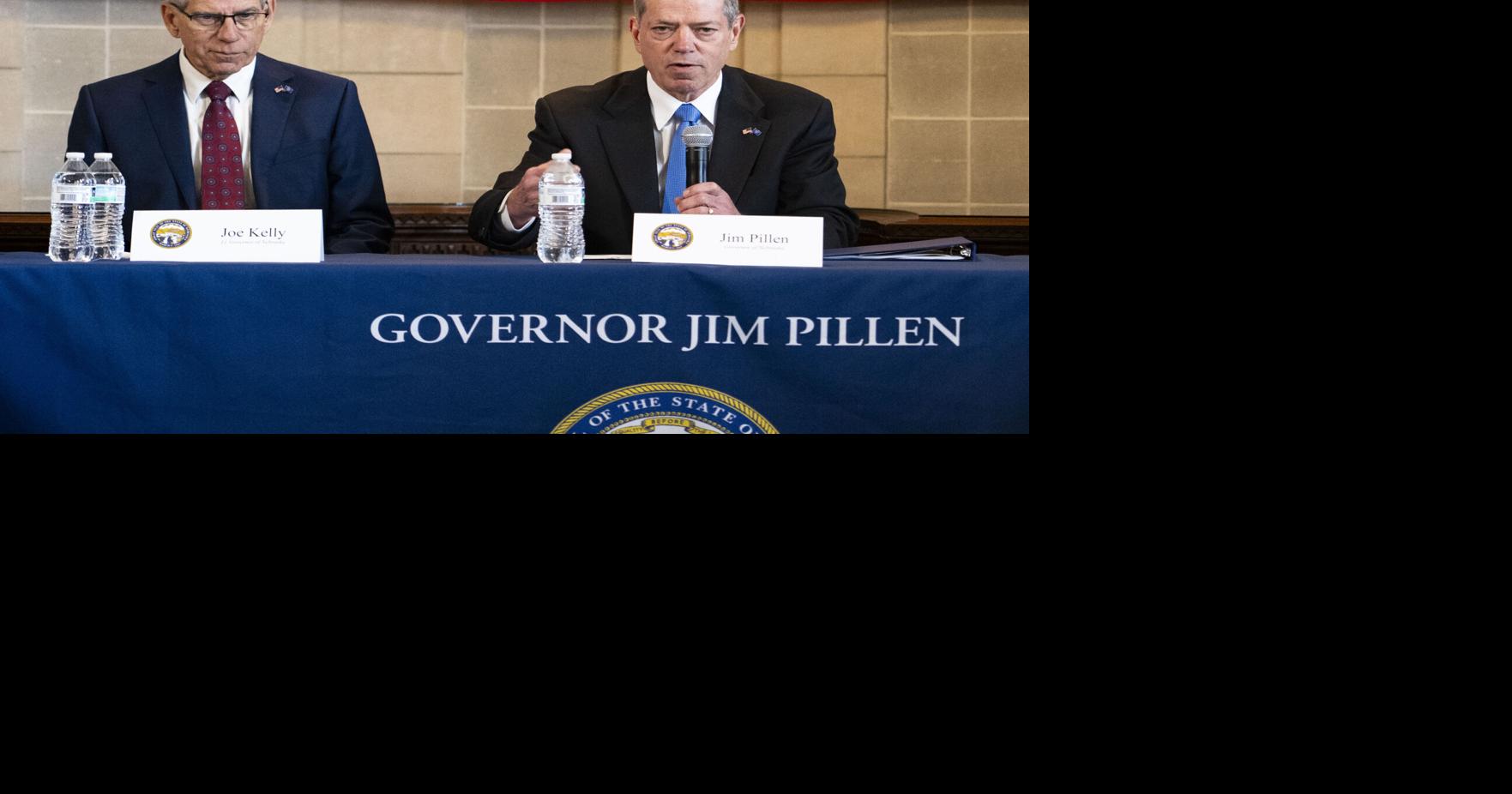 Critics cry foul over Pillen not carrying state-issued phone
