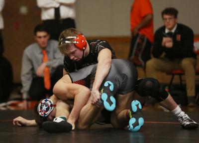 No 1 Tigers Win Thriller Vs No 6 Beatrice Hastingstribune Com