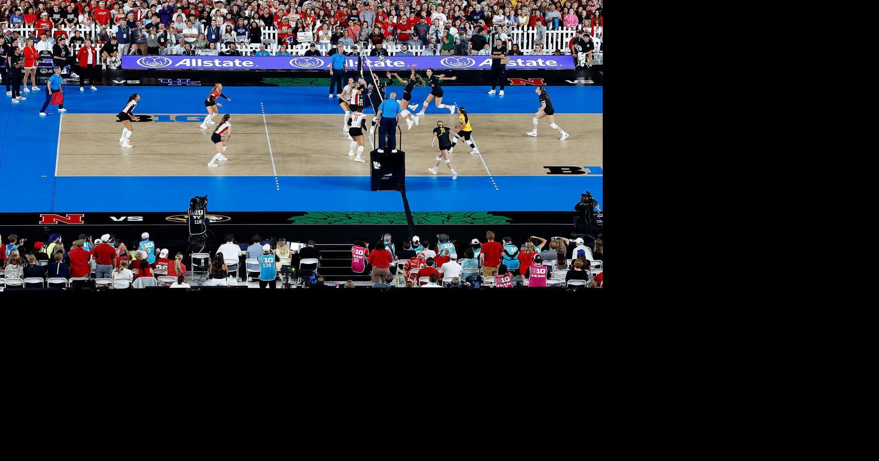 Nebraska-Missouri match suspension at Wrigley Field a somber hiccup in Chicago’s volleyball-filled weekend