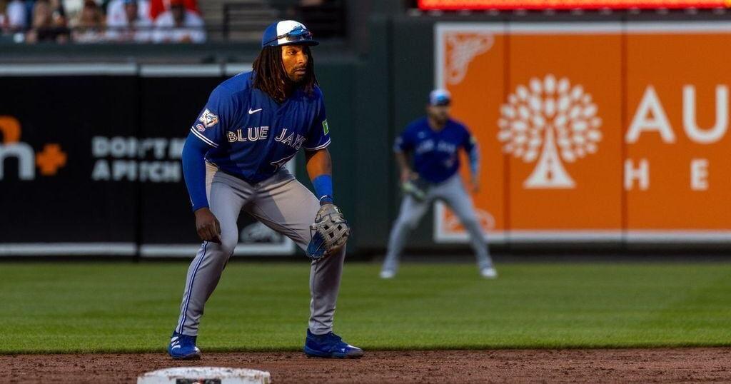 McAdoo plays in 25th MLB game