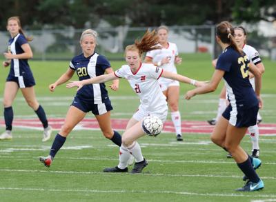 Hc Women S Soccer Falls In Opener Vs No 14 Eastern Oregon