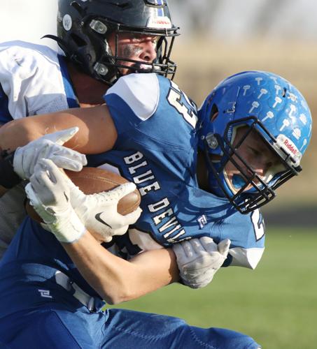 South Loup knocks out defending champ Kenesaw | Sports ...