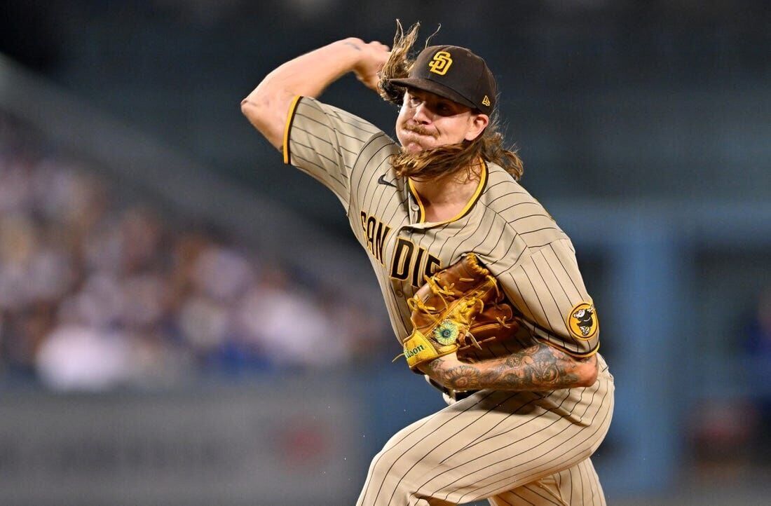 Padres' Clevinger leaves game vs. Angels after one inning