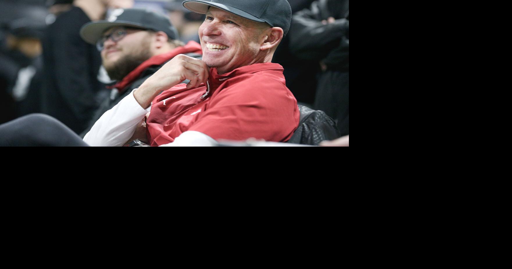 Broncos go 'outside the box' with Victor Rojas hire