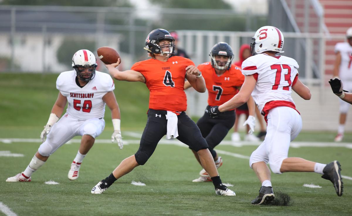 No 9 Tigers Overwhelmed By No 2 Bearcats Hastingstribune Com