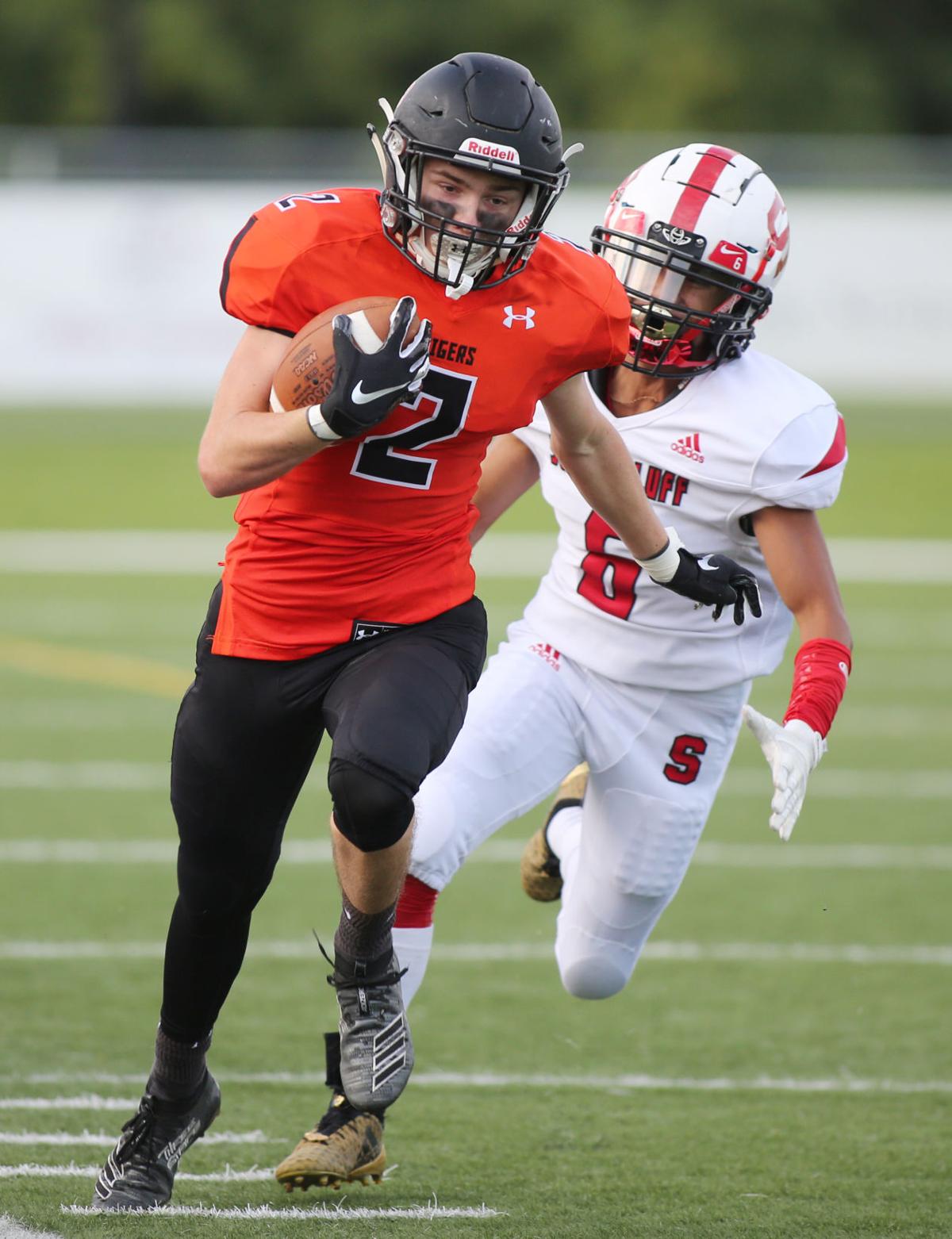 No 9 Tigers Overwhelmed By No 2 Bearcats Hastingstribune Com