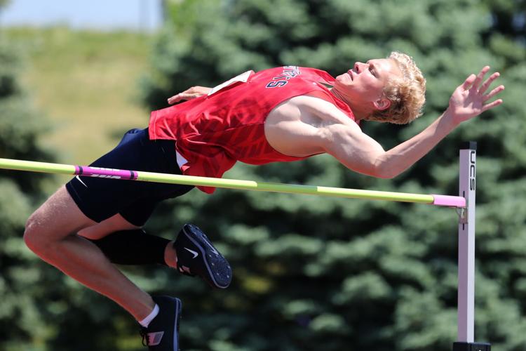 Burke clears high jump easily to remain one of top qualifiers in Saturday  State Meet finals