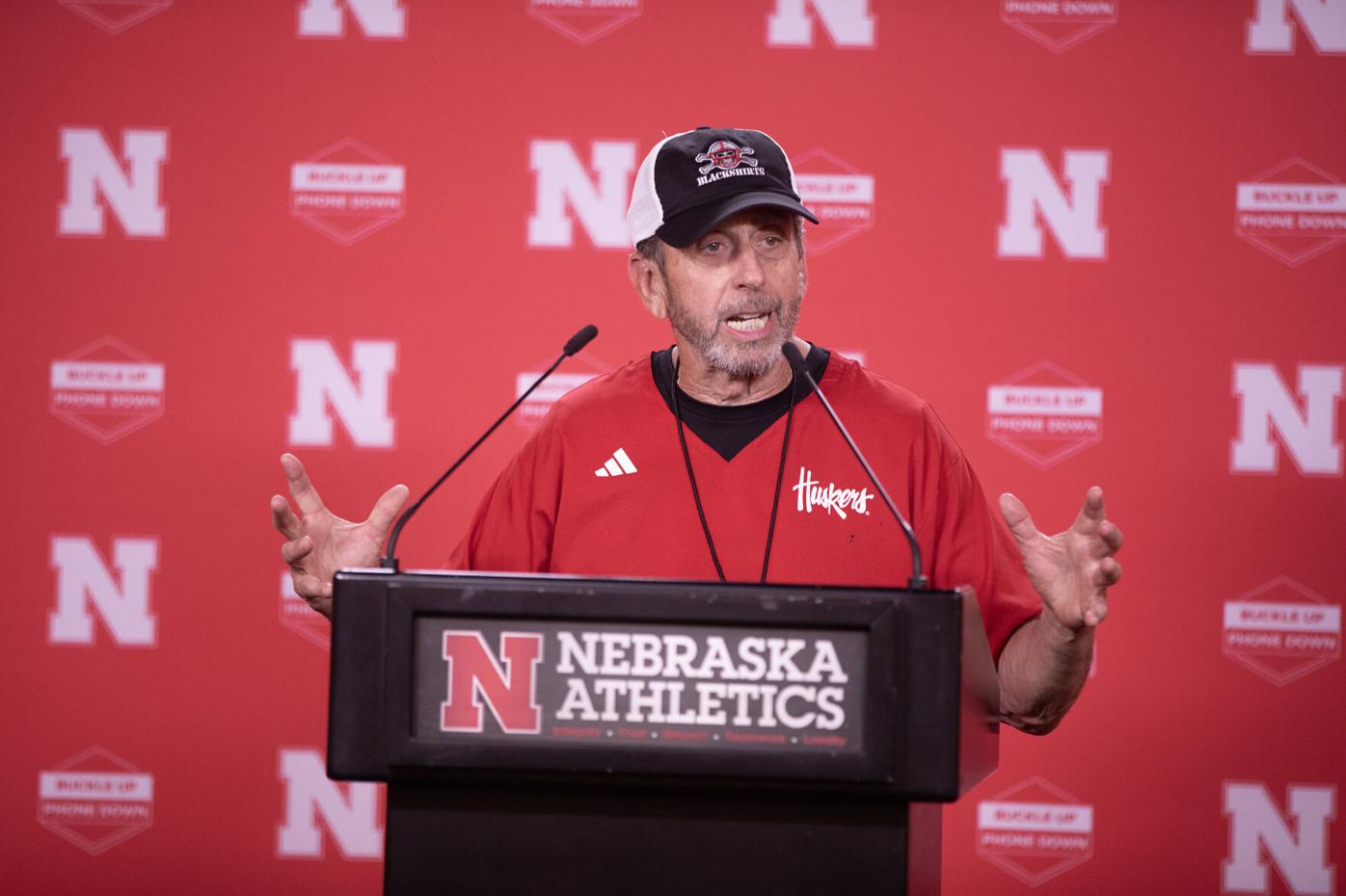 레드 불독 로고 퀴즈