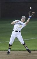 Sodbusters drop second-half opener to Pioneers