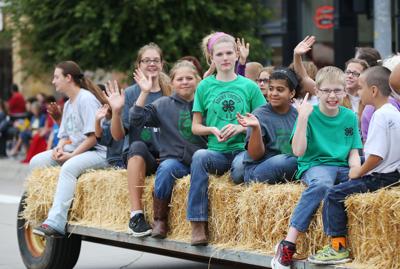 Young Old Find Being In Parade A Fun Time News