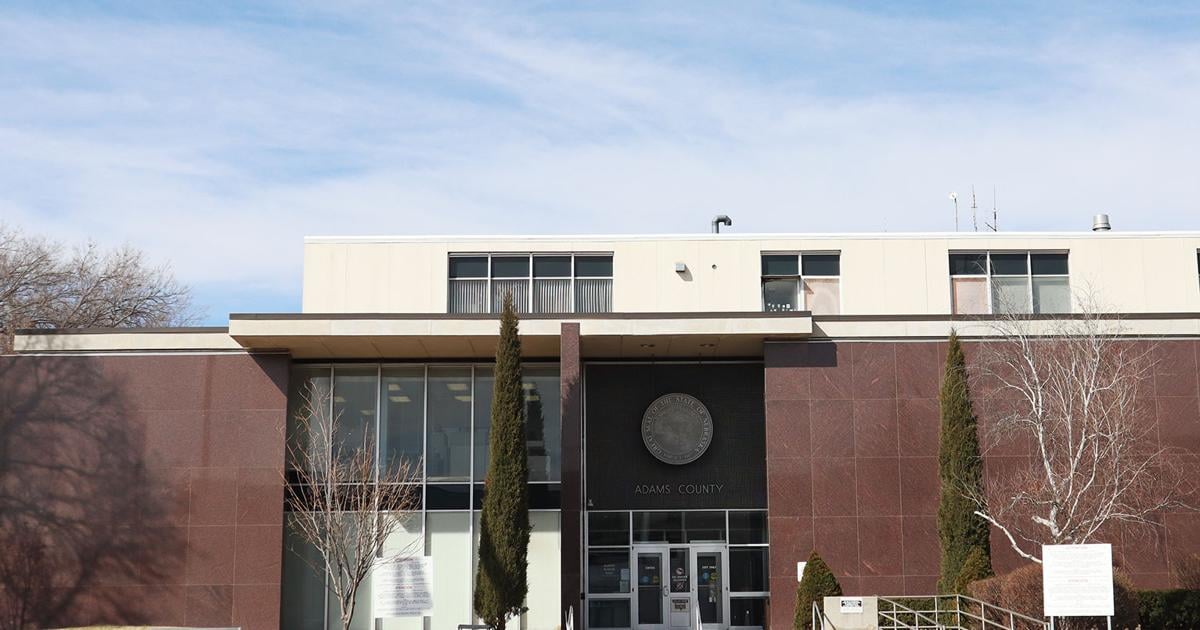 Commissioners to consider asphalt to Freeland Creek