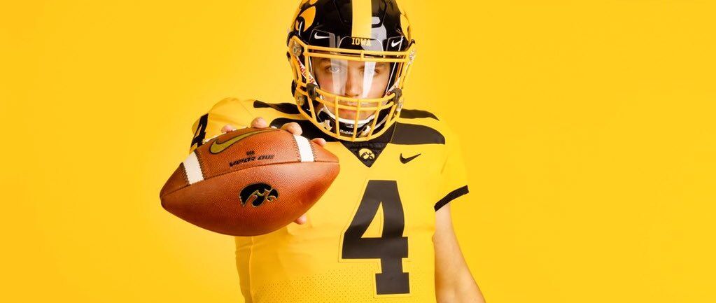 LOOK: Iowa Football to Wear Alternate Uniform at Penn State - Go Iowa  Awesome