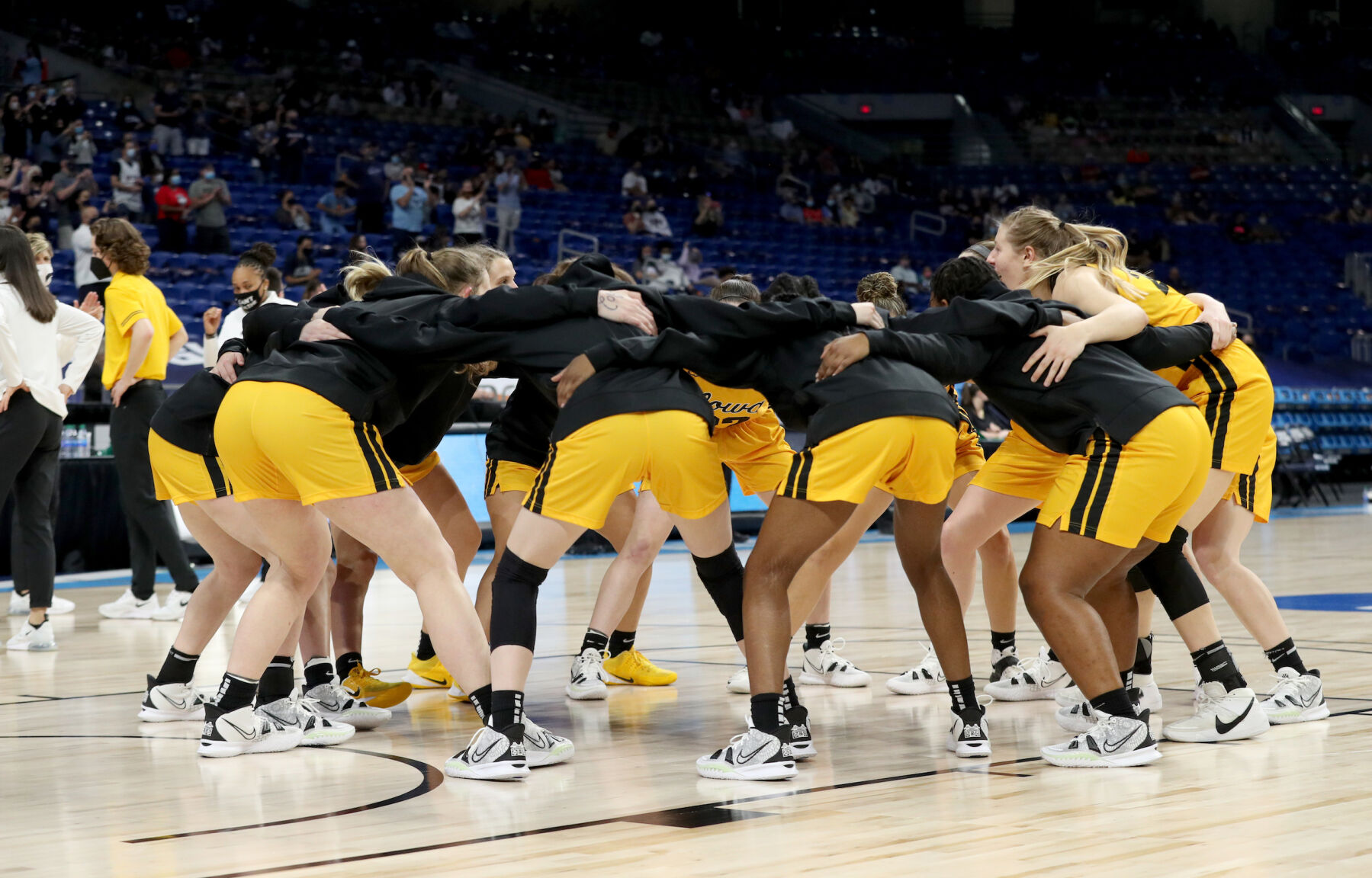 Basketball | Hawkeyenation.com