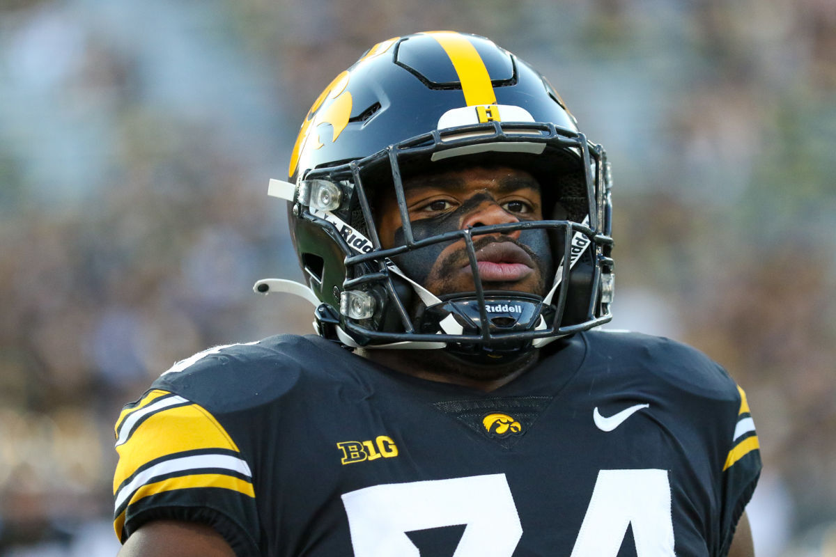 Hawkeye football discount