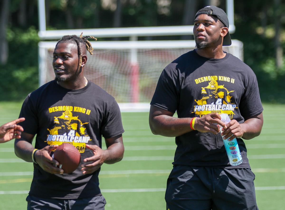 Desmond King, Chauncey Golston
