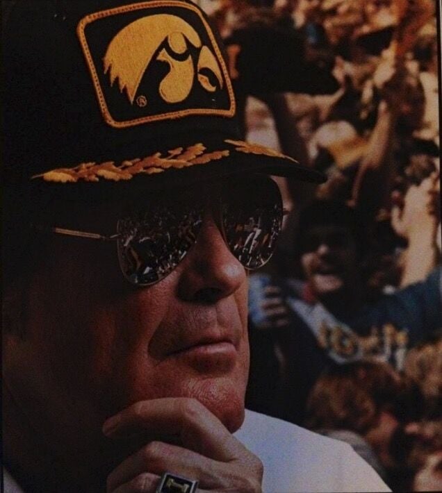 Hayden Fry wanted Iowa to 'look like winners' so he copied the Steelers