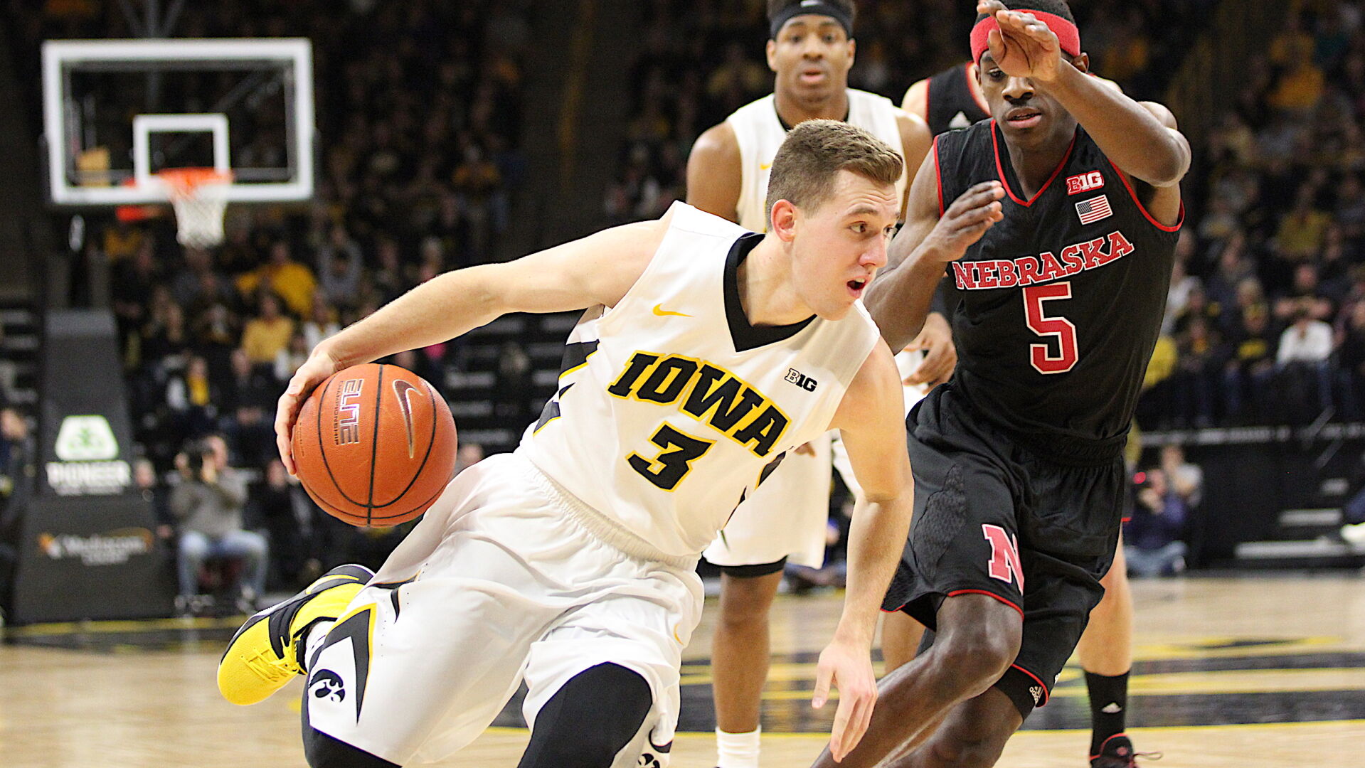 How Young Are These Hawkeyes? | Basketball | Hawkeyenation.com