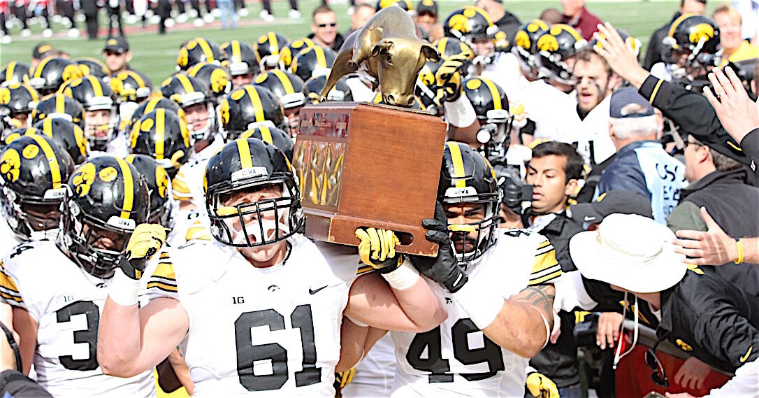 Iowa Football History In AP Poll: Victories Vs. No. 19 | Football ...